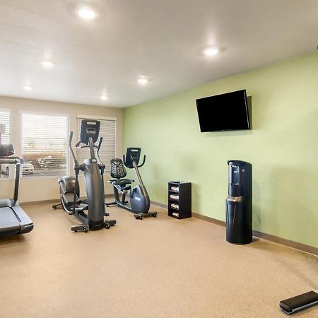 Woodspring Suites Thornton-North Denver ภายนอก รูปภาพ
