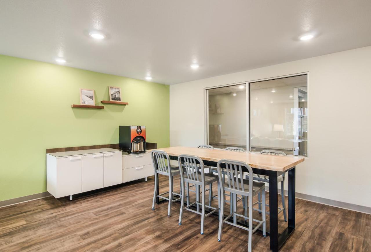Woodspring Suites Thornton-North Denver ภายนอก รูปภาพ