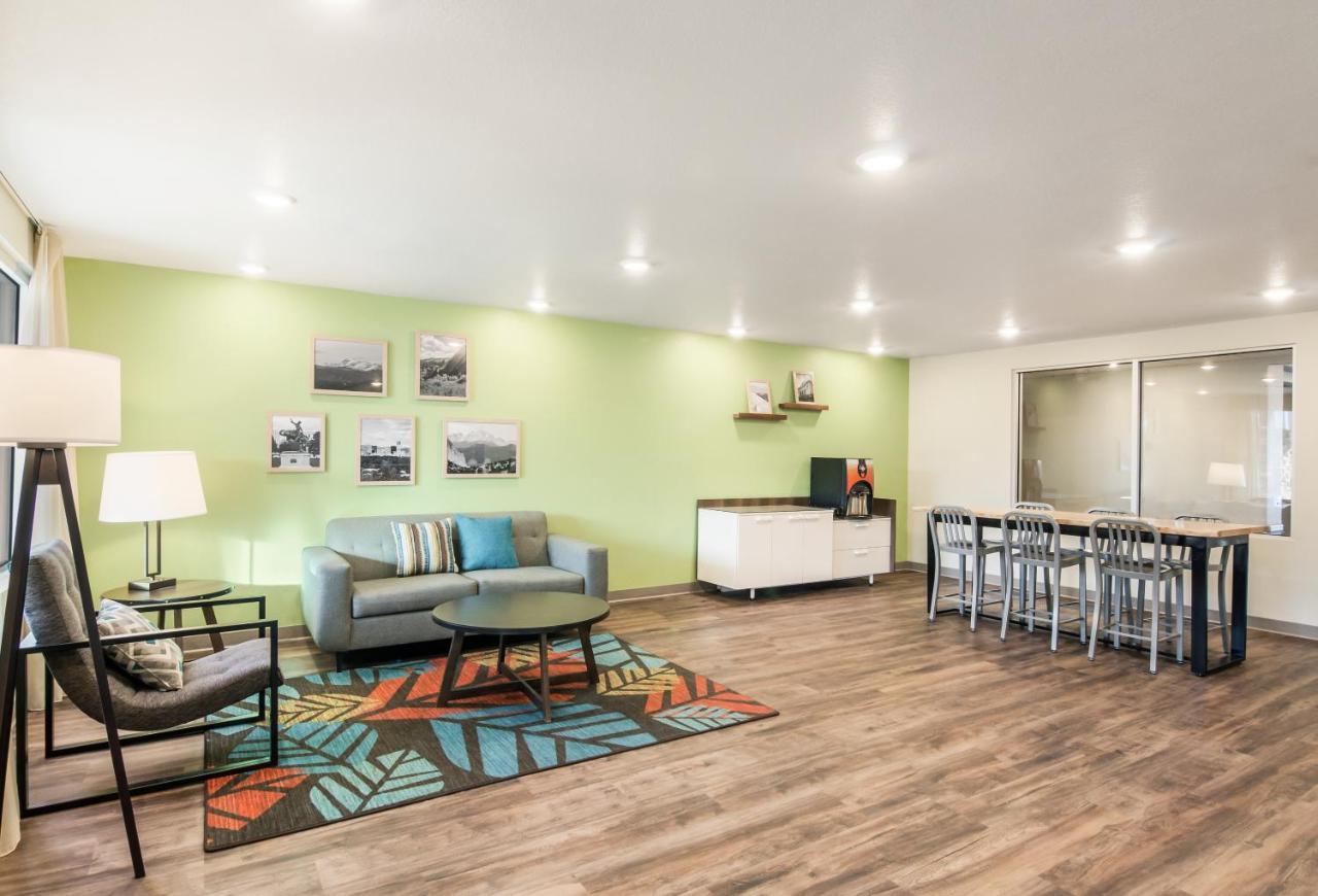 Woodspring Suites Thornton-North Denver ภายนอก รูปภาพ
