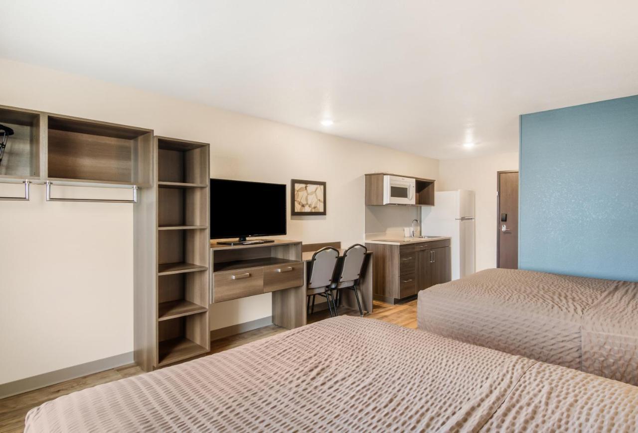 Woodspring Suites Thornton-North Denver ภายนอก รูปภาพ
