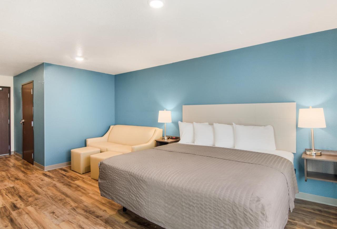 Woodspring Suites Thornton-North Denver ภายนอก รูปภาพ